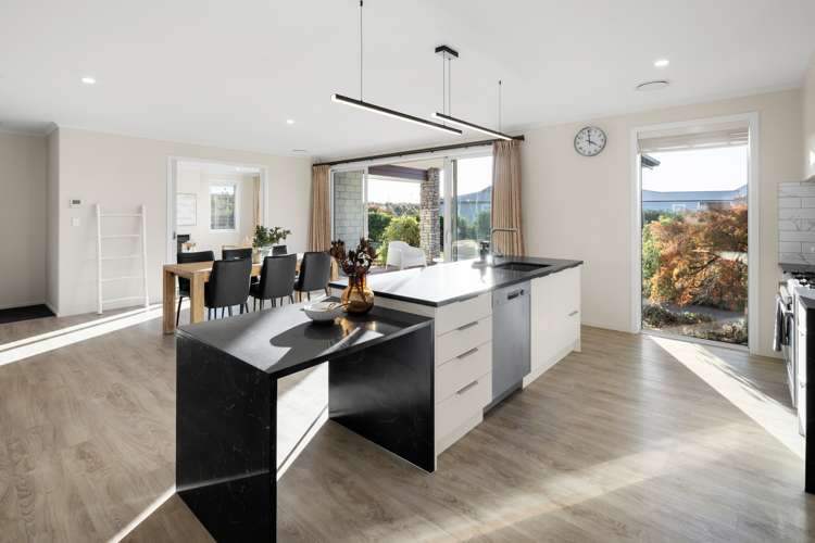 41 Alan Livingston Drive Cambridge_8