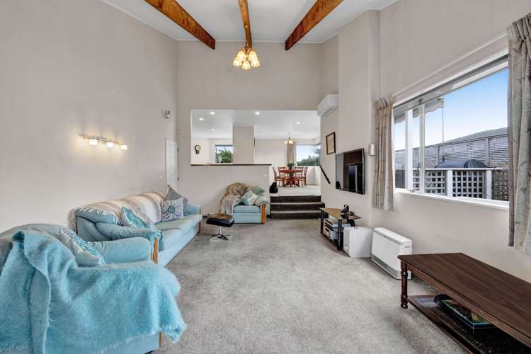 54 Karina Road Merrilands_13