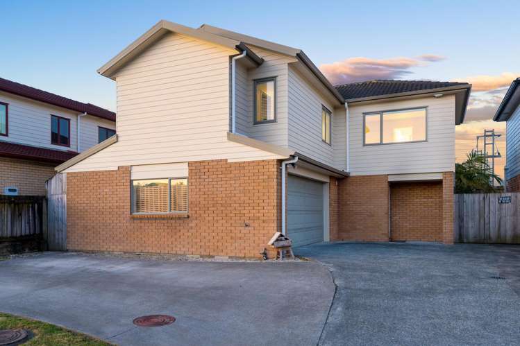 16B Charlenne Close Ranui_27