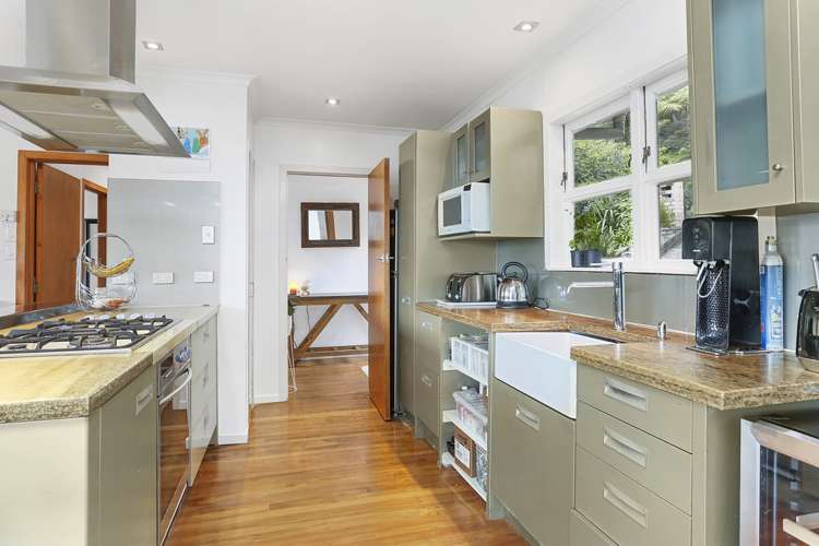 43 Takahe Road Titirangi_23