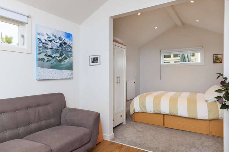 11 Campbell Street Karori_42