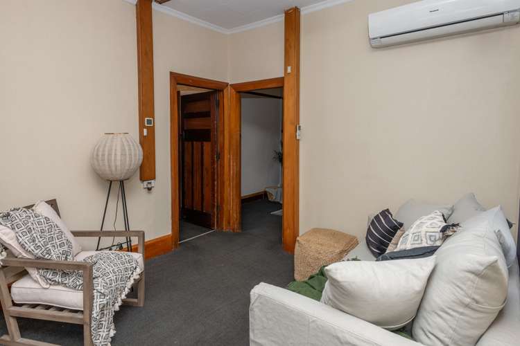 102 Middle Road Allenton_5