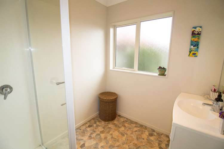 53/2 William Donald Drive Solway_11