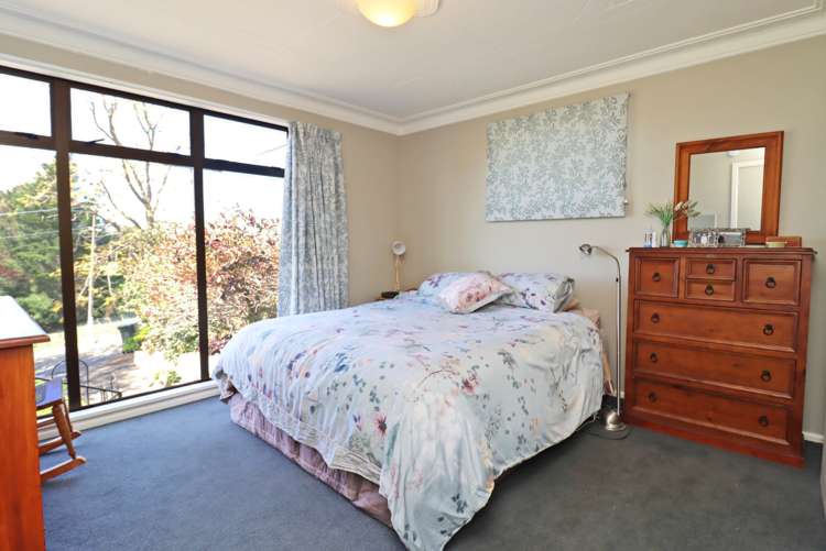 42 Maudes Road Deborah_10