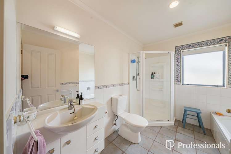 11 Mabey Road Avalon_12