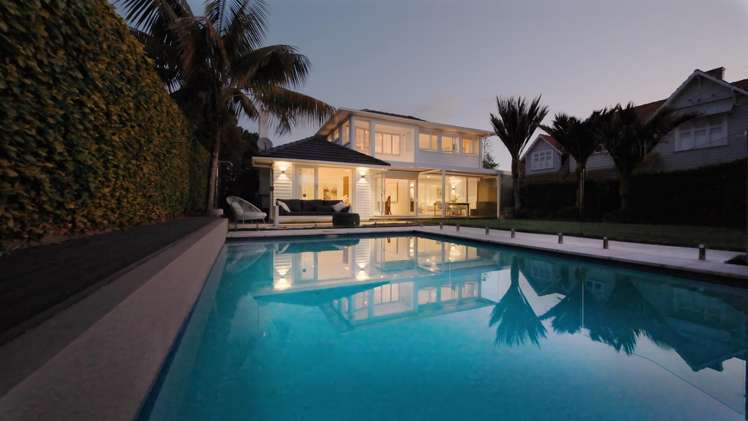 32 Raymond Street Point Chevalier_14