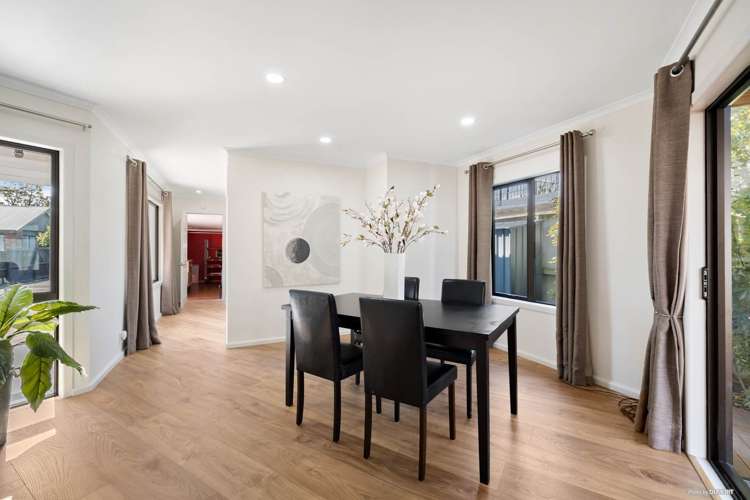 77 Saint Annes Crescent Wattle Downs_6