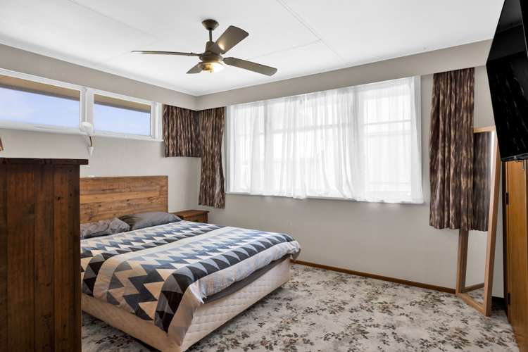 94 South Road Manaia_8