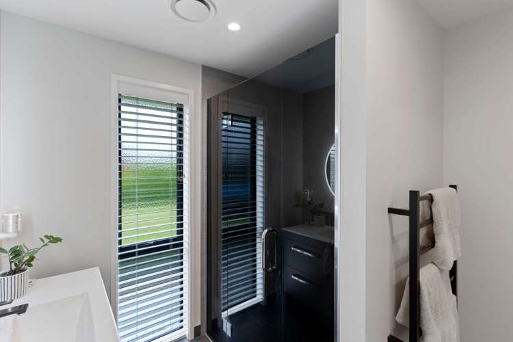 38 Craig Thompson Drive Lincoln_10