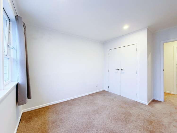 16 Ted William Street New Windsor_6