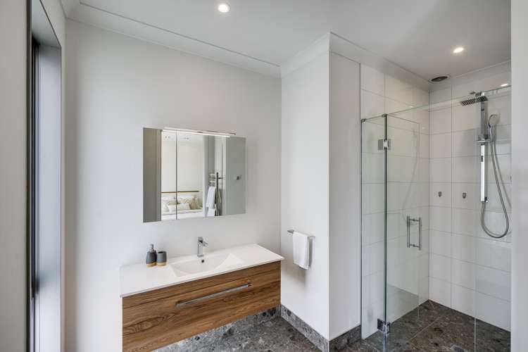 3 Saint Andrews Road Havelock North_13