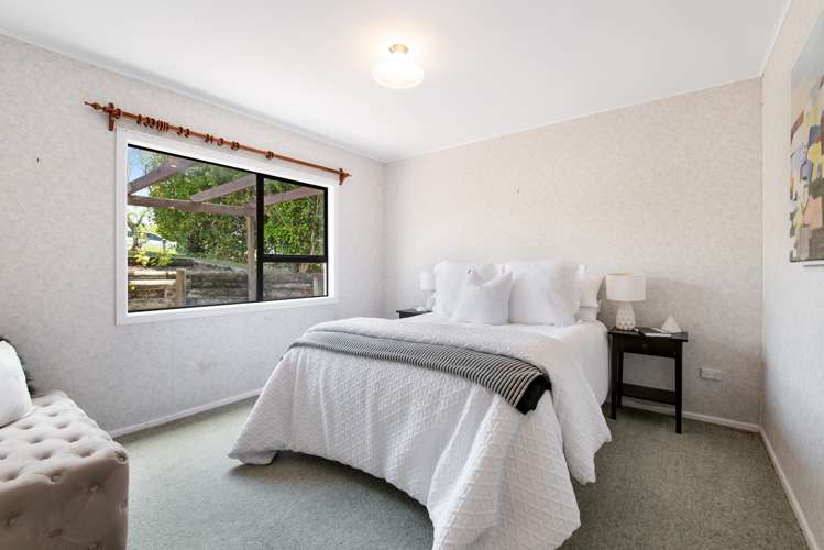 1435 Whangaparaoa Road Army Bay_17