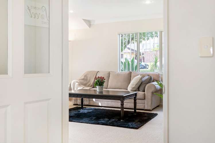 11 Amaretto Avenue Flat Bush_4