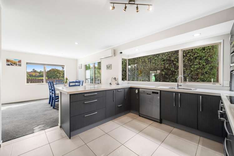 2/17 Daria Place Northpark_13