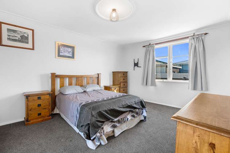 16 Diamond Street Carterton_10