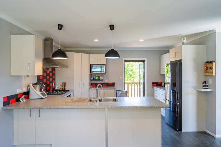 76b Seddon Street Waikanae_6