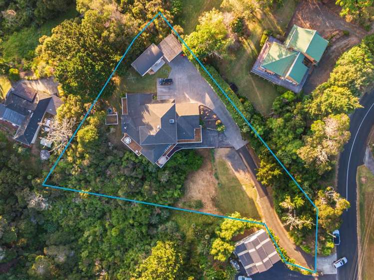 4 Clayden Drive Gulf Harbour_11