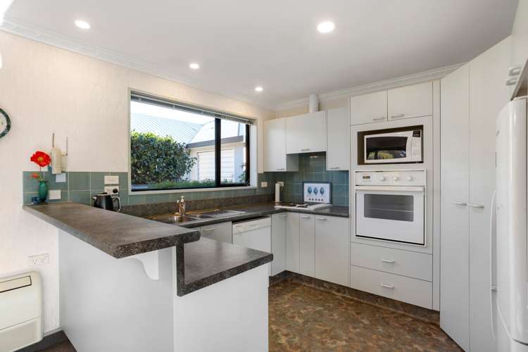 8 Park Street Mosgiel_11