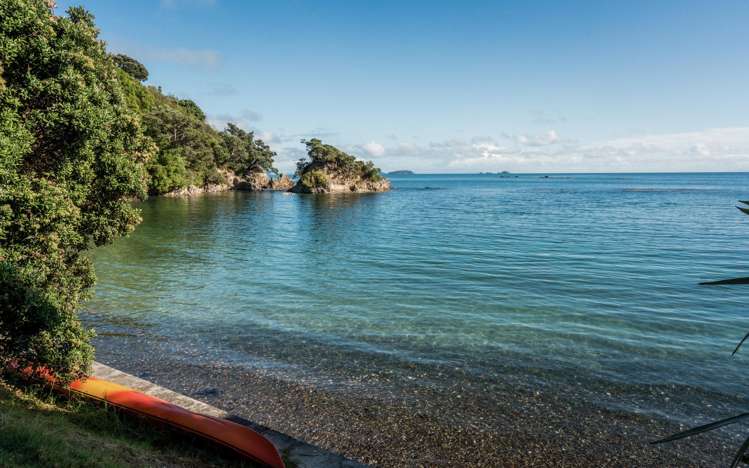 71-73 Coromandel Road Oneroa_14