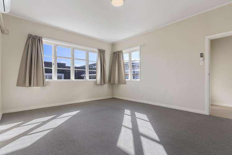 64 Moa Road Point Chevalier_5