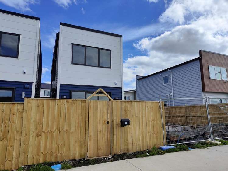 33 Kaha Road Takanini_15