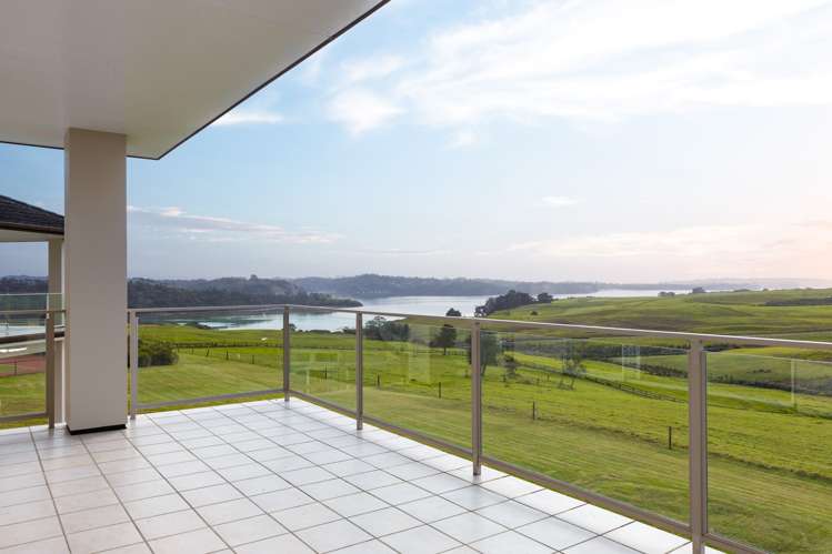 189 Vaughans Road Okura_23