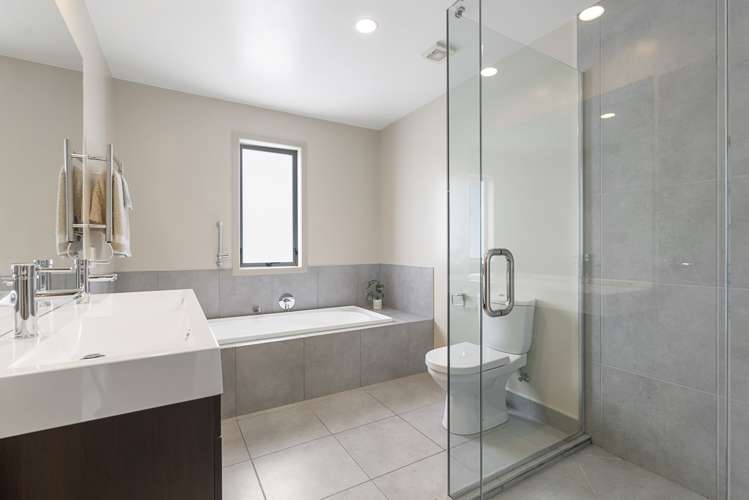 5 Glesan Place Beachlands_13