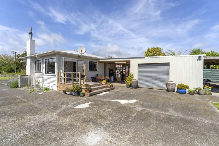 21 Old Coach Road Otaki Beach_12