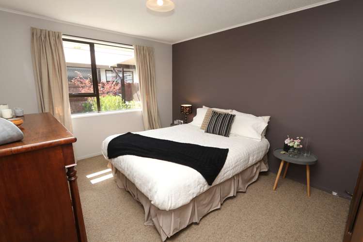 22 Glassey Drive Allenton_15