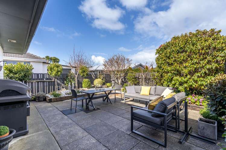 135 Chelmsford Street Windsor_15