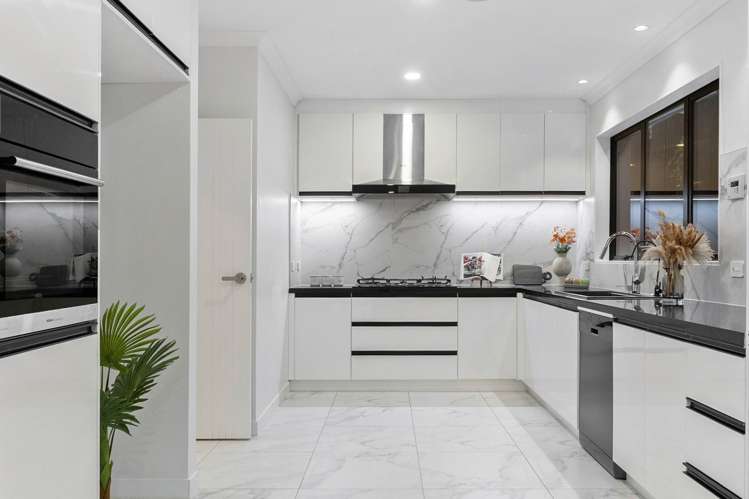 26A Cheval Drive Totara Vale_8