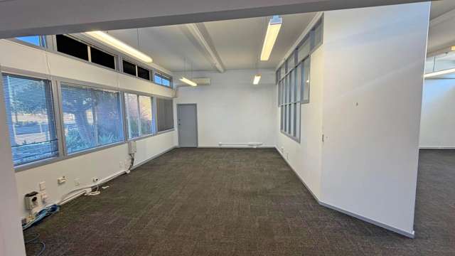 37 Taharoto Road Takapuna_4