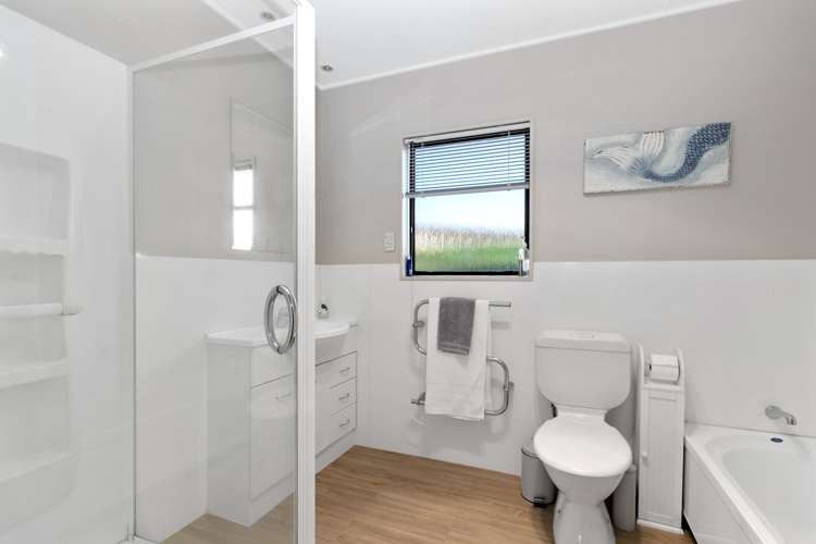 11a Emma Place Pukete_7