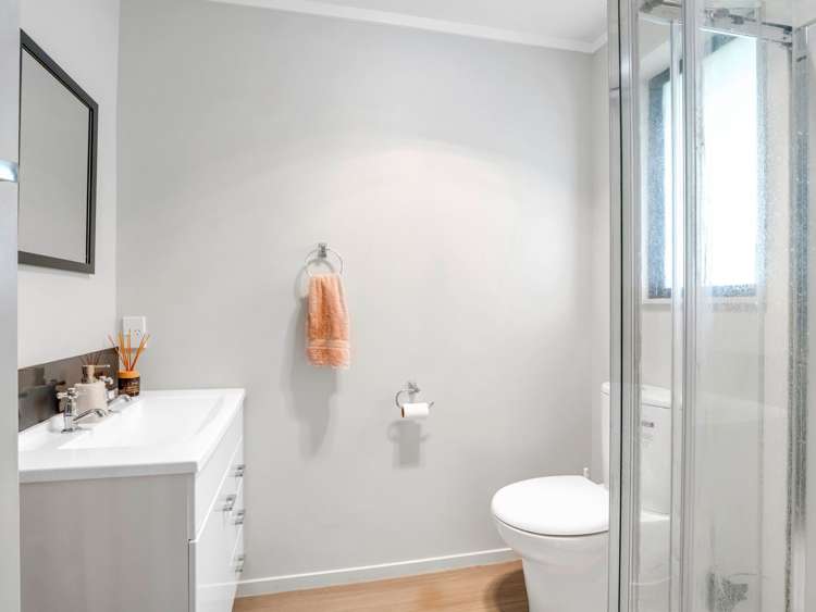 2 Florence Place Feilding_20