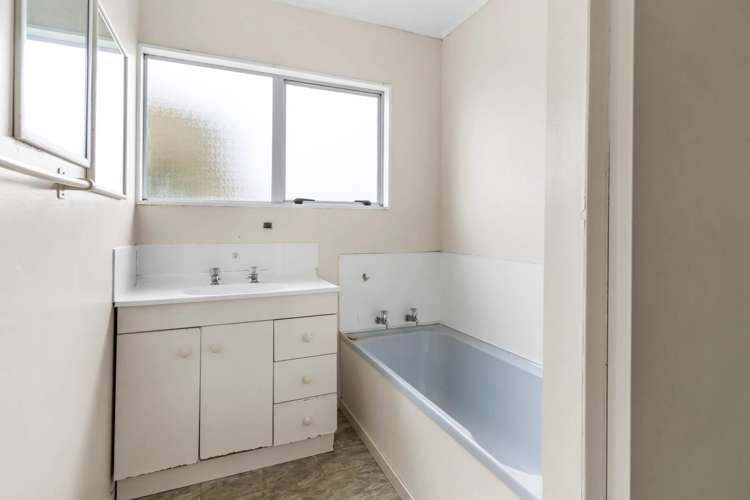 2/95 Waipuna Road Mount Wellington_14