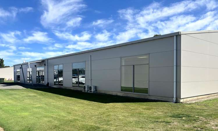 100B Orchard Road Harewood_5