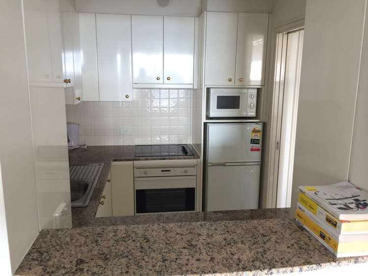 1702/8 Albert Street Auckland Central_4