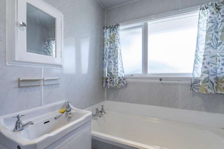 9A Fenhall Street Russley_14