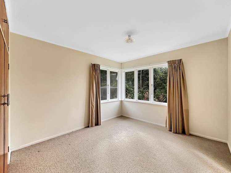 168 Newcastle Street Mahia_5