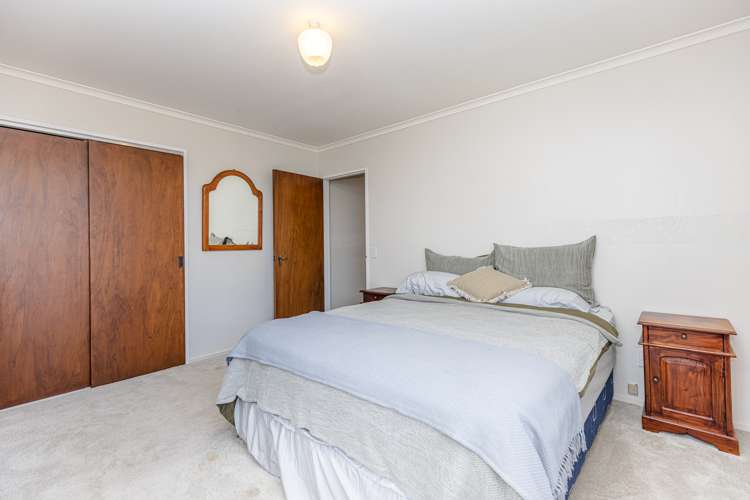 8 Bens Place Springvale_14