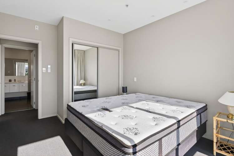 6/90 Customhouse Street Gisborne_12