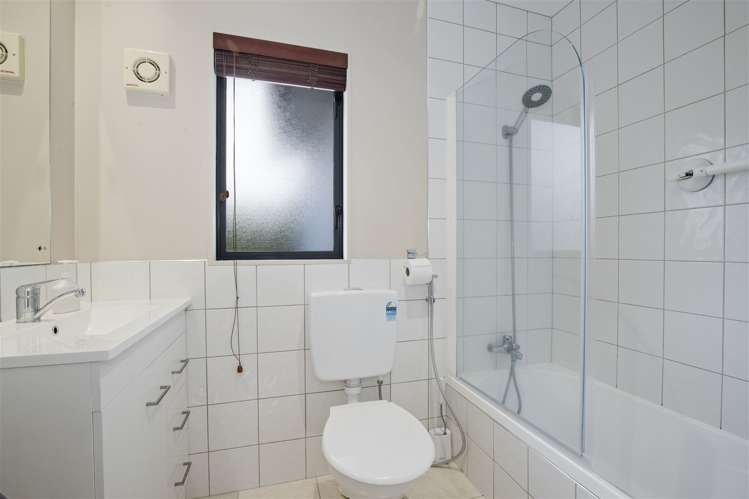 21c Gilfillan Street Blockhouse Bay_14