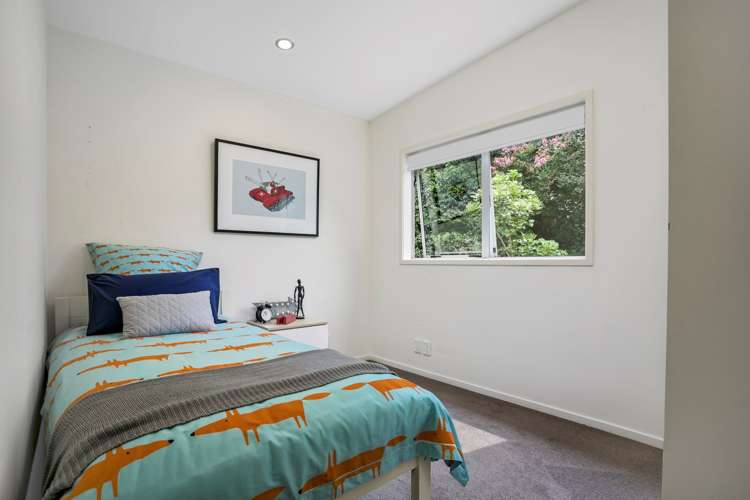 23 Crocombe Crescent Beach Haven_14