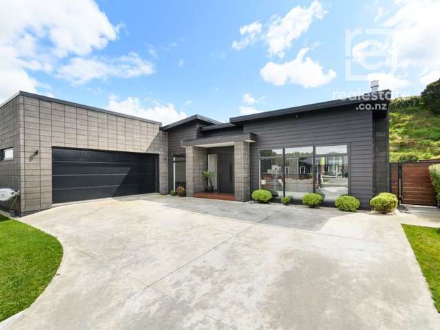 Welcome to Your New Home in Kelvin Grove, Palmerston North!