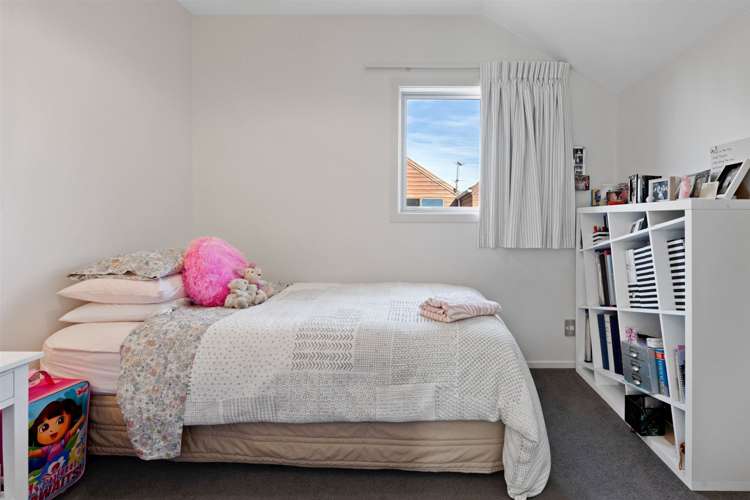 3/71 Office Road Merivale_12