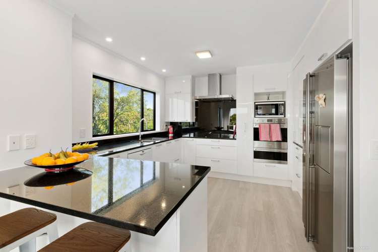 30 Puawai Place Northcote_6