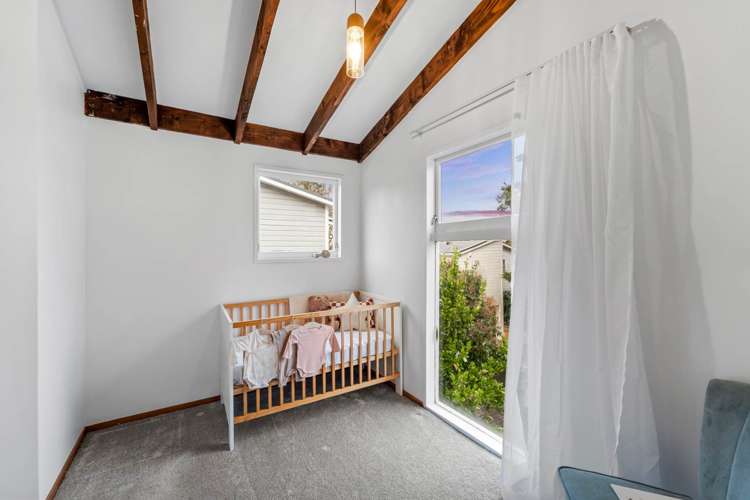 2/32a Clayburn Road Glen Eden_10