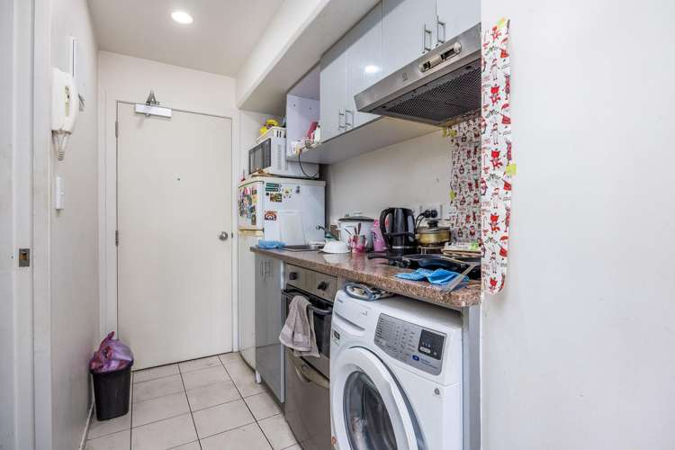 Apartment 8C/113 Vincent Street City Centre_7