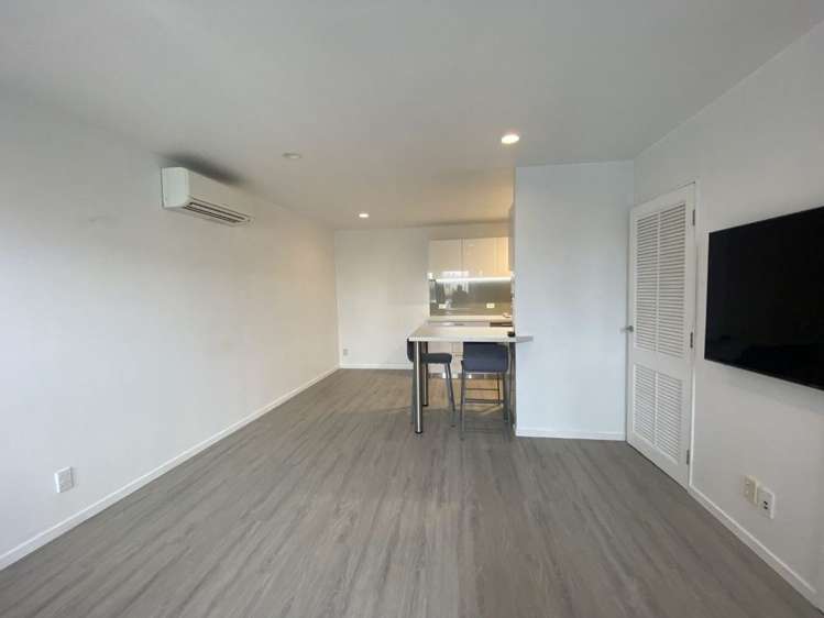 2F Diamond Street 10021_6