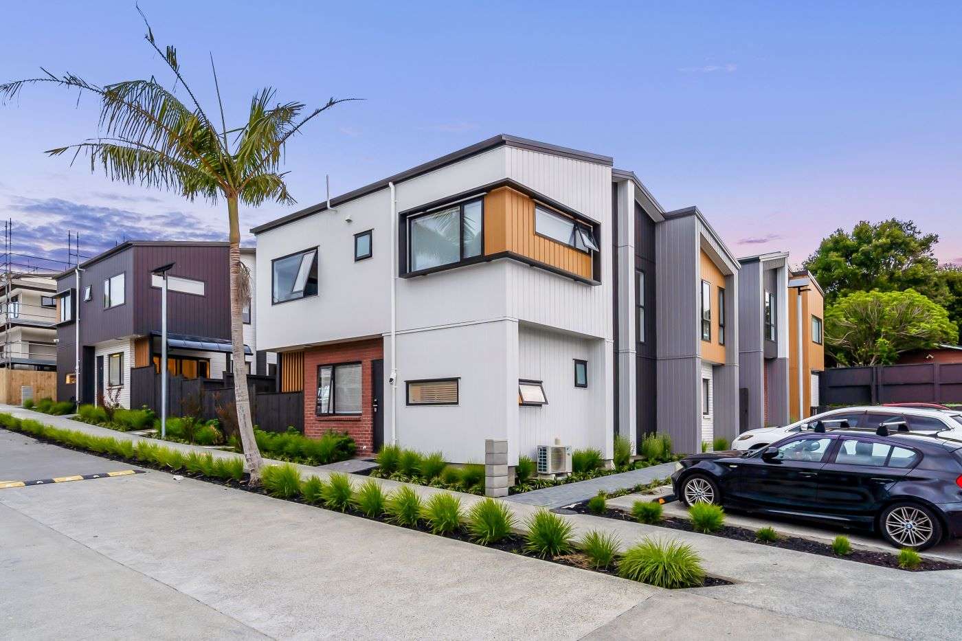 3,9,17-21 Don Oliver Lane, Glen Eden, Waitakere